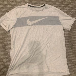 Men’s Nike Dri-Fit Tee size XL
